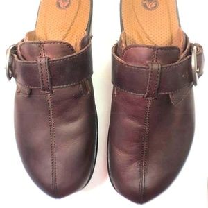 Crocs Leather wedge mules Clogs Brown 10